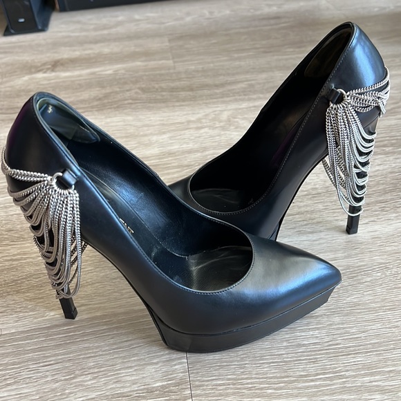 YSL Black Leather Stacked Pumps with Silver chains - Picture 3 of 8